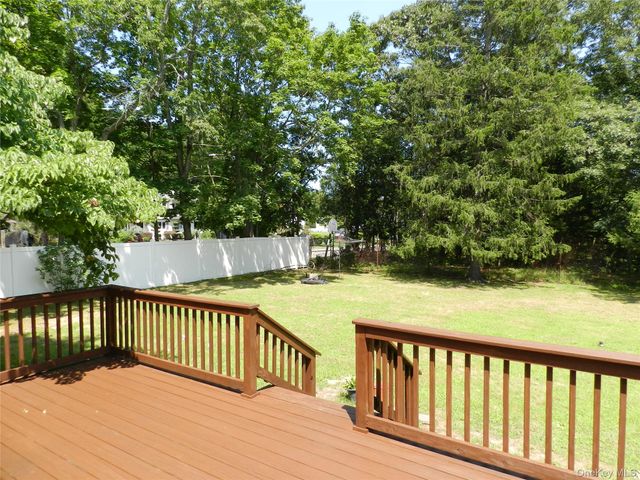 61 Jarvin Road, Port Jefferson Station, NY 11776