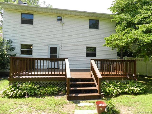61 Jarvin Road, Port Jefferson Station, NY 11776