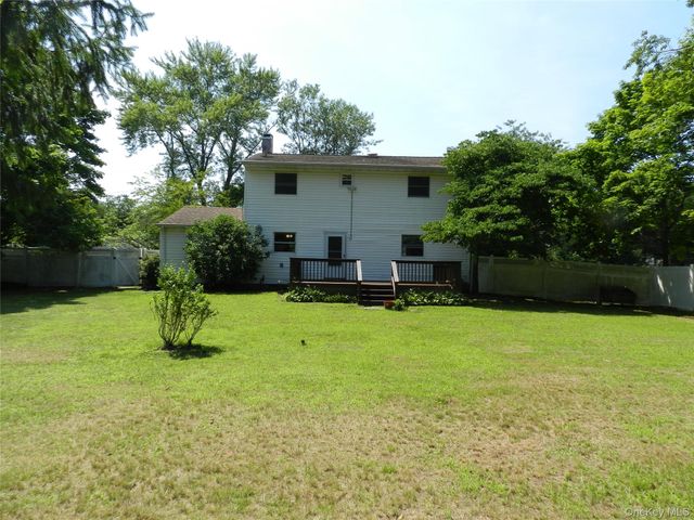 61 Jarvin Road, Port Jefferson Station, NY 11776