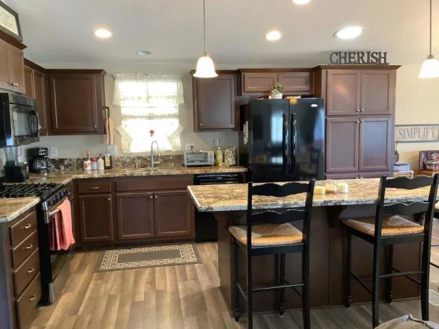 525 W El Norte Pkwy 267, Escondido, CA 92026