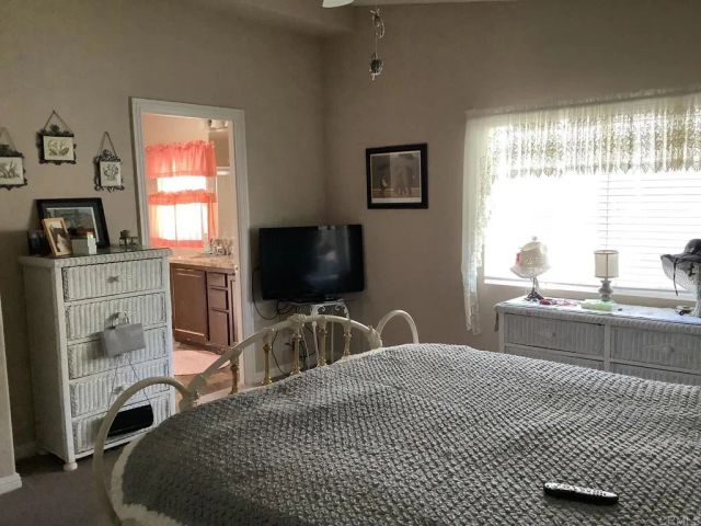 525 W El Norte Pkwy 267, Escondido, CA 92026