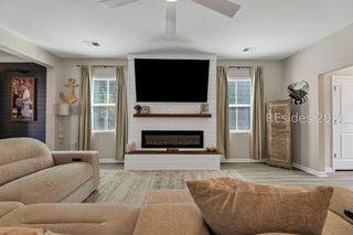 4 Whispering Oaks Cir, Okatie, SC 29909