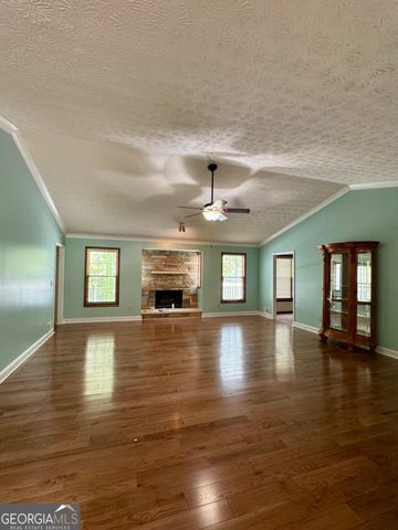 910 Thousand Oaks Drive, Lawrenceville, GA 30043