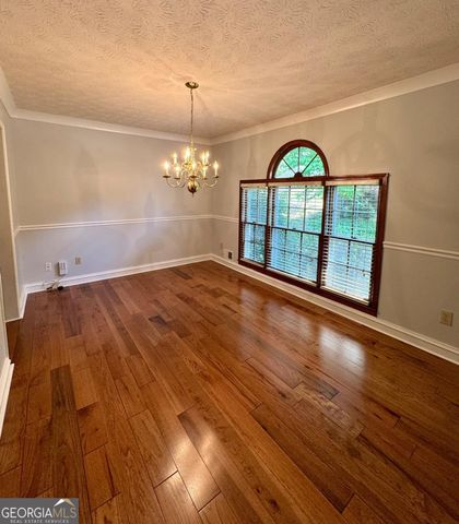 910 Thousand Oaks Drive, Lawrenceville, GA 30043