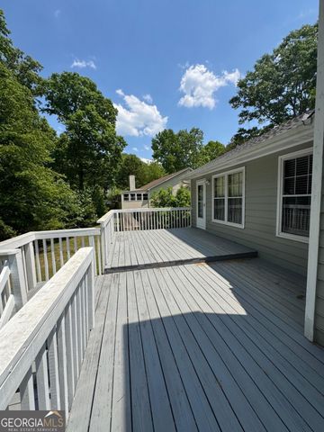 910 Thousand Oaks Drive, Lawrenceville, GA 30043
