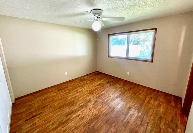 5817 Alva Avenue, Klamath Falls, OR 97603