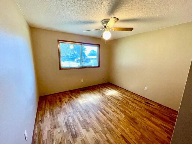 5817 Alva Avenue, Klamath Falls, OR 97603