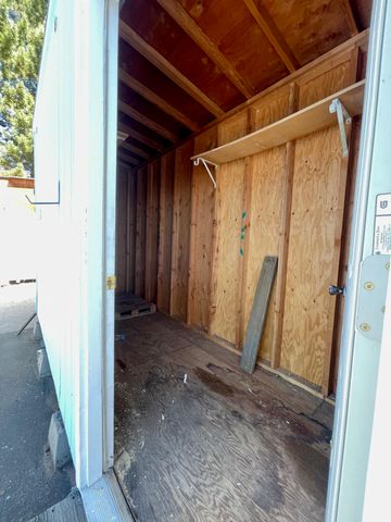 5817 Alva Avenue, Klamath Falls, OR 97603