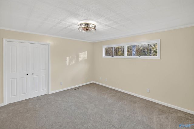 995 Gordon Street, Gadsden, AL 35901