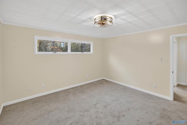 995 Gordon Street, Gadsden, AL 35901