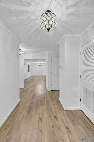 995 Gordon Street, Gadsden, AL 35901