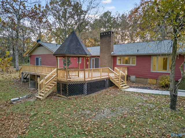 995 Gordon Street, Gadsden, AL 35901