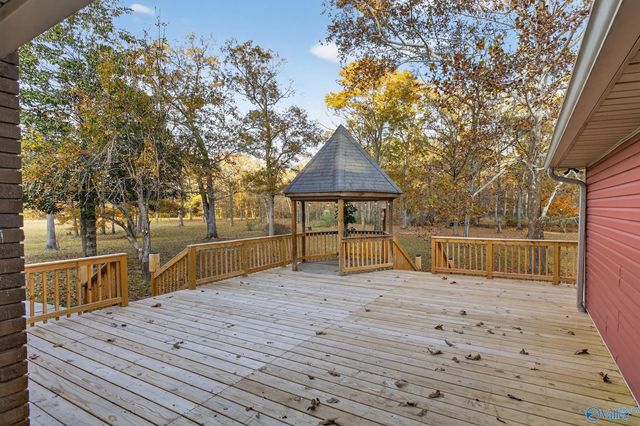 995 Gordon Street, Gadsden, AL 35901