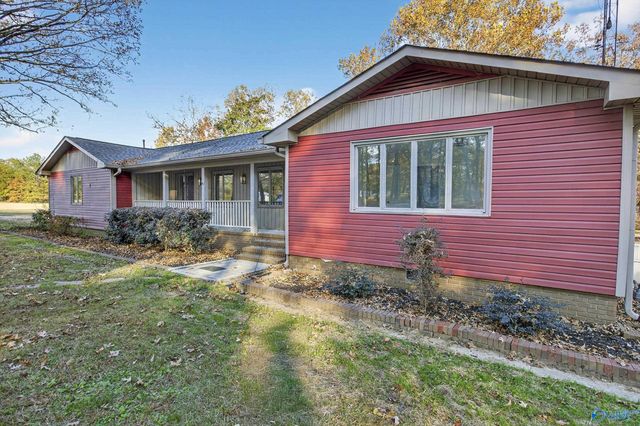 995 Gordon Street, Gadsden, AL 35901