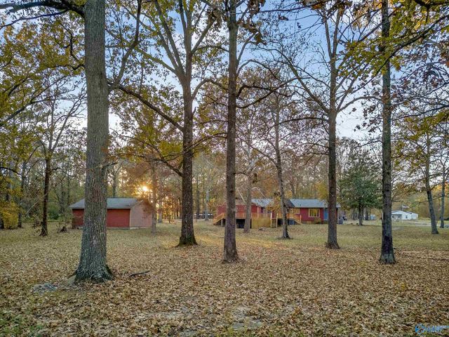 995 Gordon Street, Gadsden, AL 35901