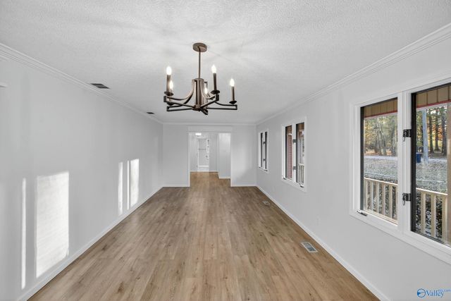 995 Gordon Street, Gadsden, AL 35901