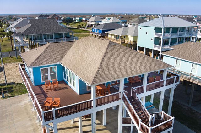 2703 Gillespie, Crystal Beach, TX 77650