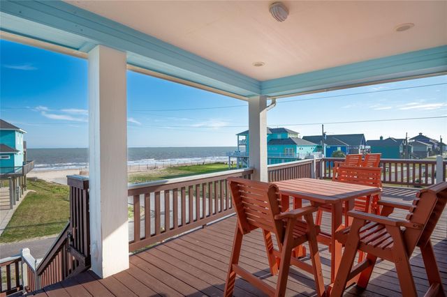 2703 Gillespie, Crystal Beach, TX 77650