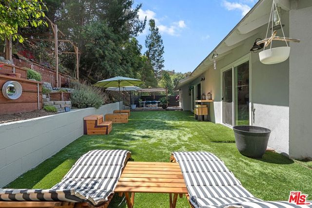 4406 Don Diablo Drive, Los Angeles, CA 90008