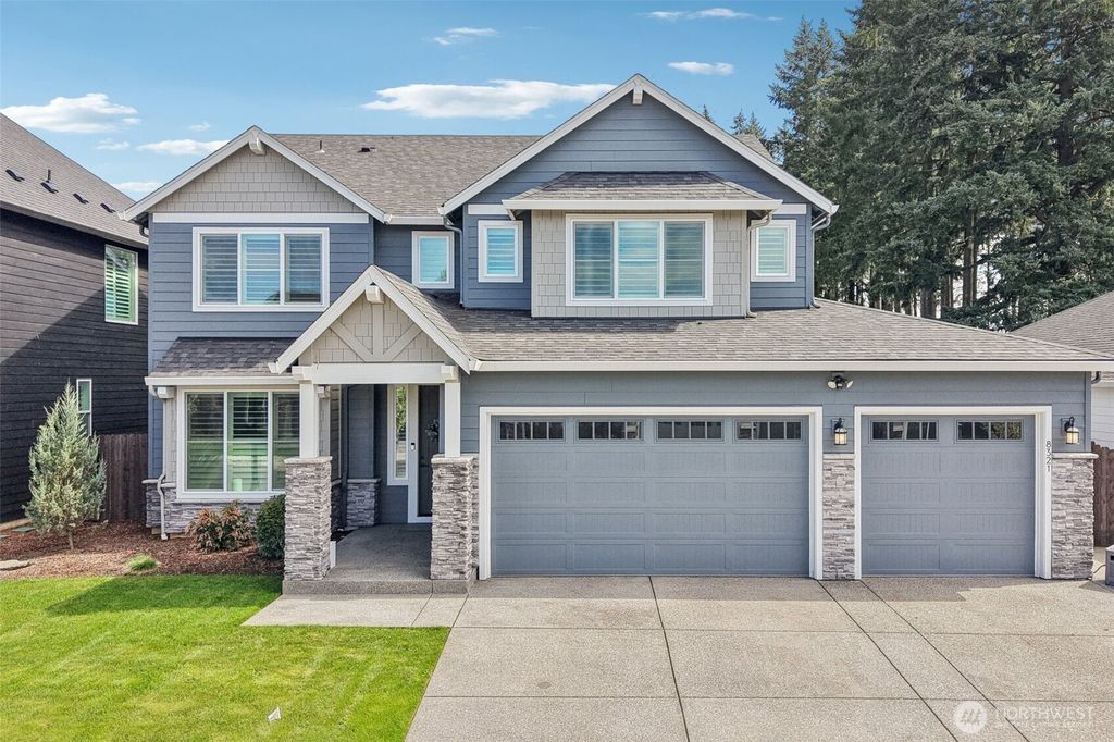 8321 NE 168th Place, Vancouver, WA 98682