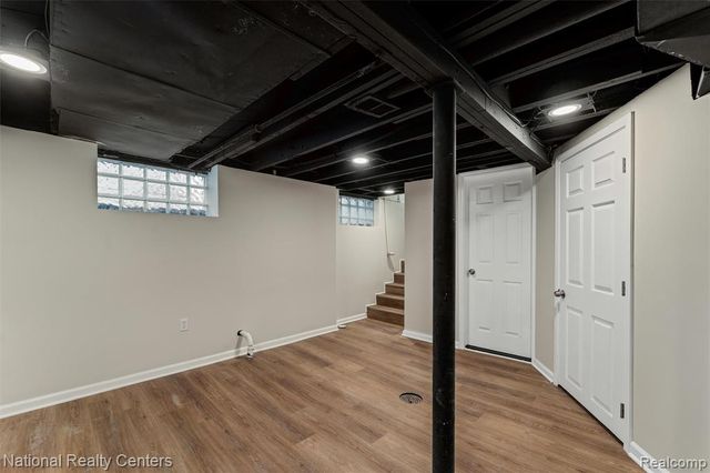 793 Orlando Avenue, Pontiac, MI 48340