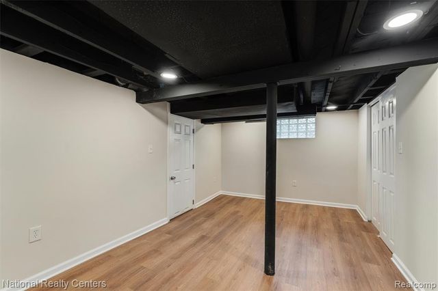 793 Orlando Avenue, Pontiac, MI 48340