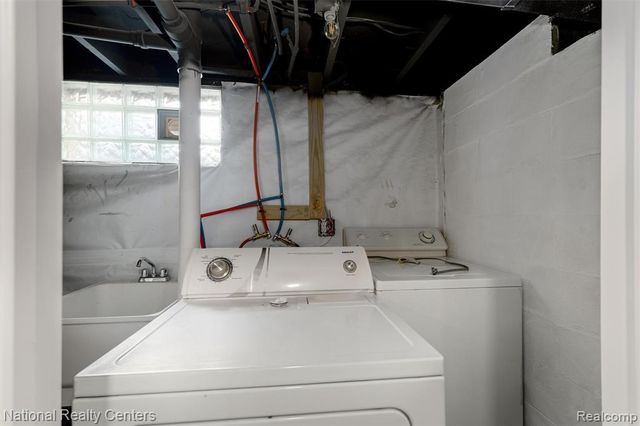 793 Orlando Avenue, Pontiac, MI 48340