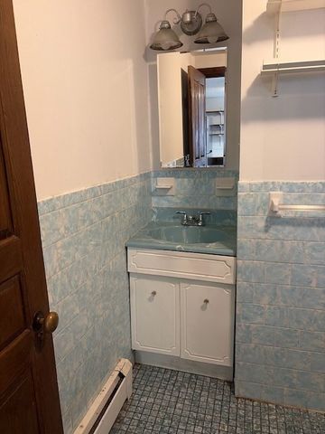 639 Lincoln 2, Waltham, MA 02453