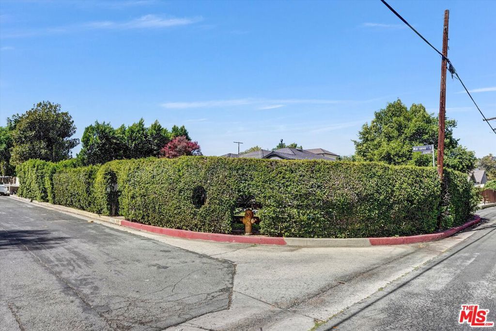 22603 Mariano Street, Woodland Hills, CA 91367 — photo 5