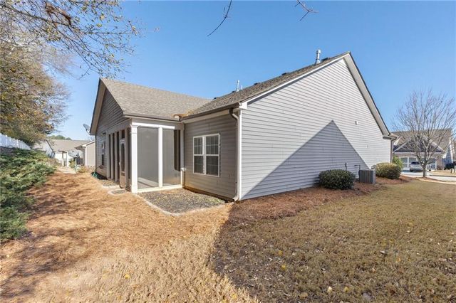 813 Ideal Place, Winder, GA 30680