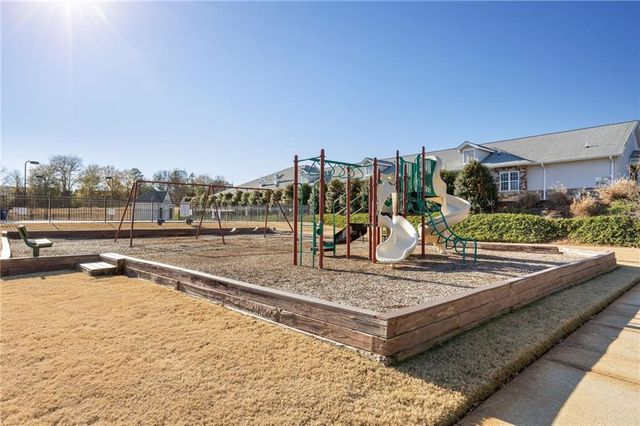 813 Ideal Place, Winder, GA 30680