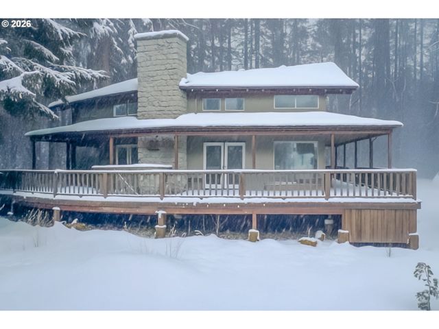 24375 E FAHIE Ln, Welches, OR 97067