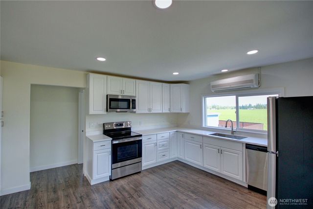 11132 Sterling Road, Sedro Woolley, WA 98284