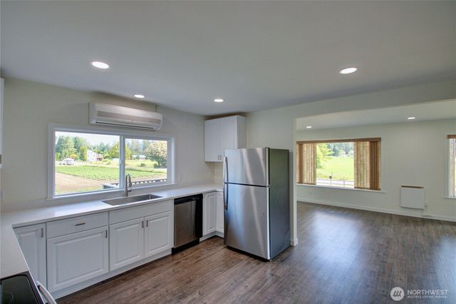 11132 Sterling Road, Sedro Woolley, WA 98284