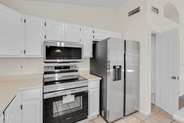 3321 W GARY Drive, Chandler, AZ 85226