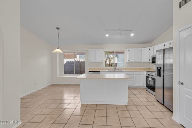 3321 W GARY Drive, Chandler, AZ 85226