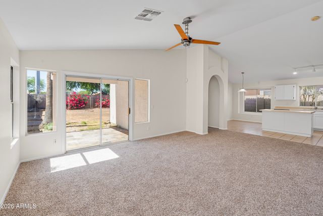 3321 W GARY Drive, Chandler, AZ 85226