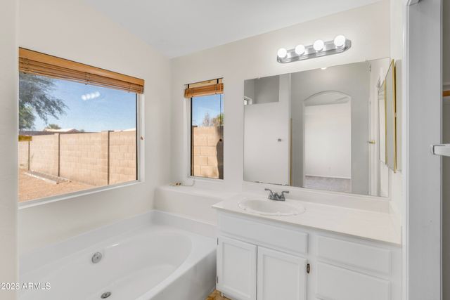 3321 W GARY Drive, Chandler, AZ 85226