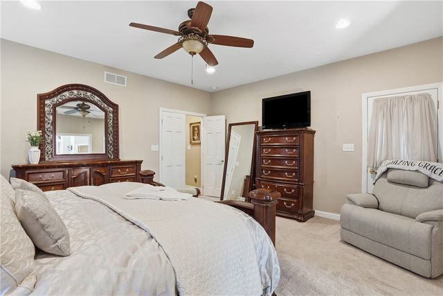 743 Gamble Rd, North Fayette, PA 15071