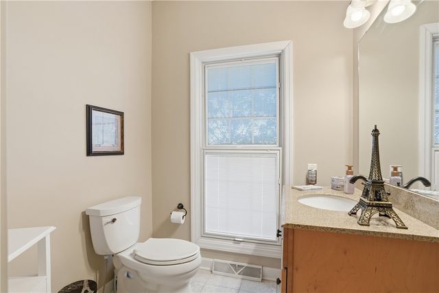 743 Gamble Rd, North Fayette, PA 15071