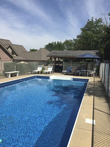 743 Gamble Rd, North Fayette, PA 15071