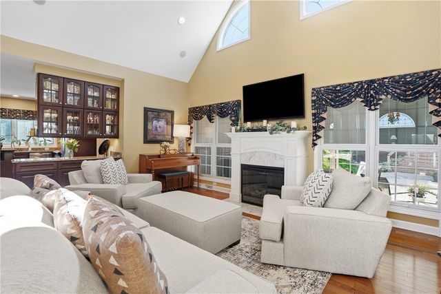 743 Gamble Rd, North Fayette, PA 15071