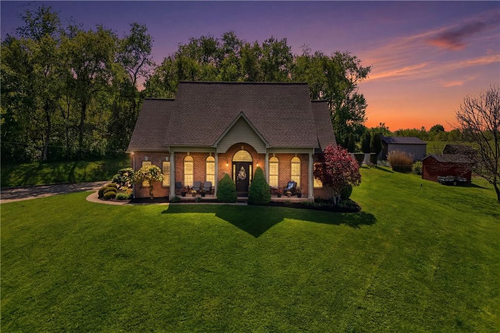 743 Gamble Rd, North Fayette, PA 15071