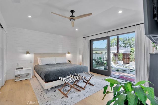 206 Del Mar Avenue, Costa Mesa, CA 92627