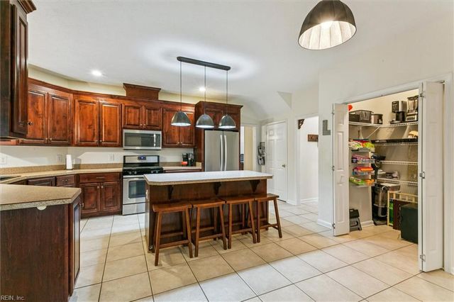 205 Haymaker PL, Williamsburg, VA 23185