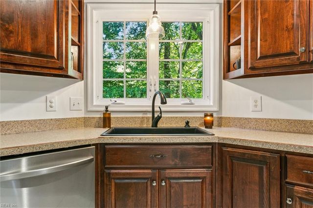 205 Haymaker PL, Williamsburg, VA 23185