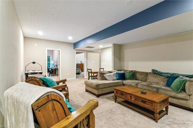 205 Haymaker PL, Williamsburg, VA 23185