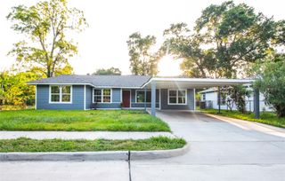 1941 Lynnview Drive, Houston, TX 77055