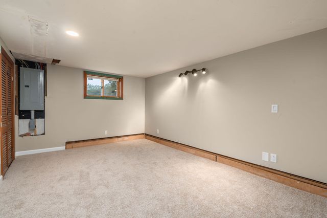 38 Grandview Drive, Westfield, MA 01085