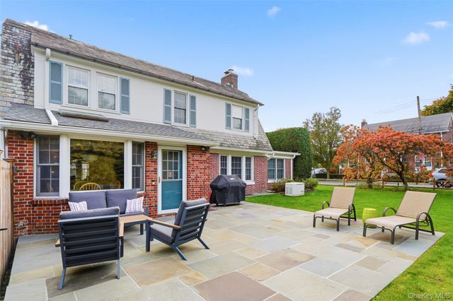 17 Emerson Place, Harrison, NY 10528